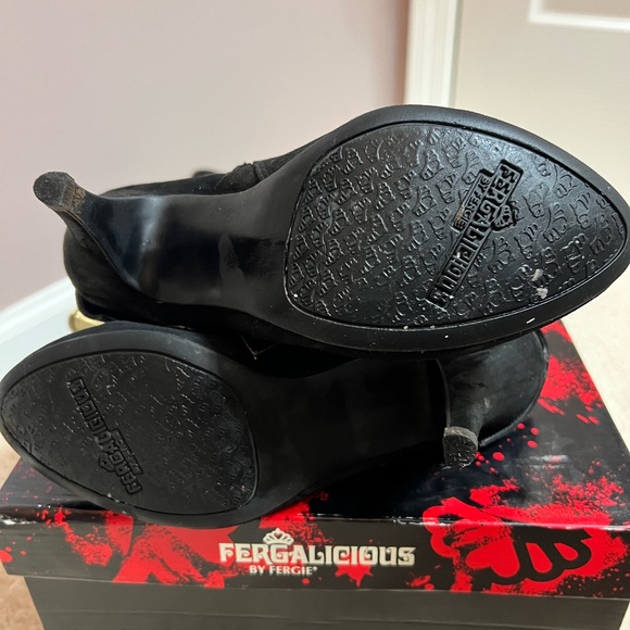 Black Suede Boots, Size 8 - Picture 4 of 7